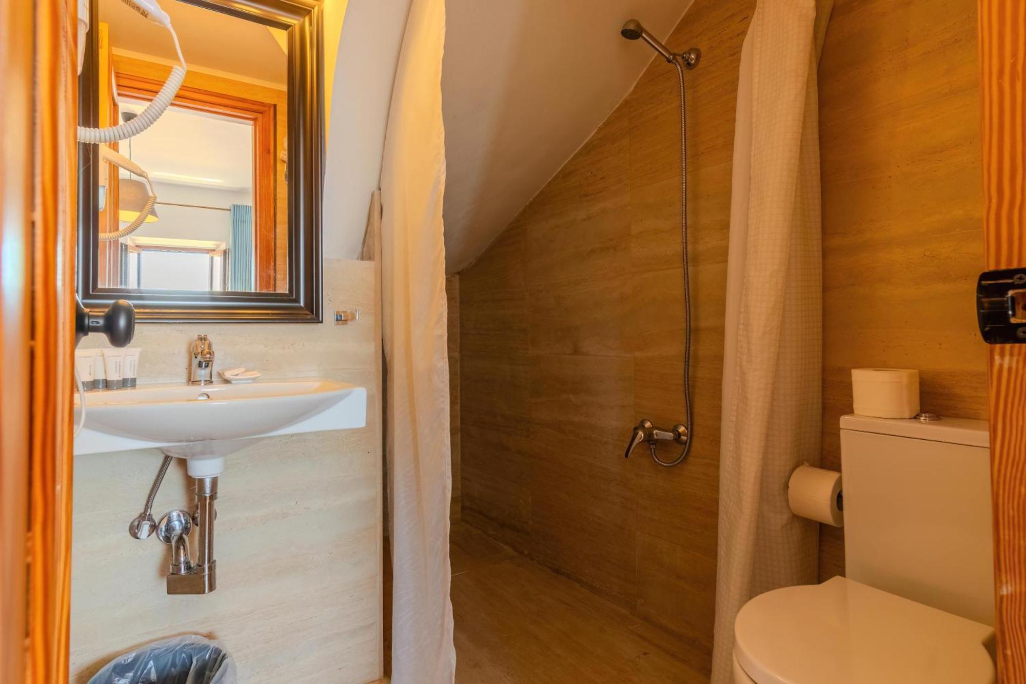 Annapolis Hotel Himara Kültér fotó